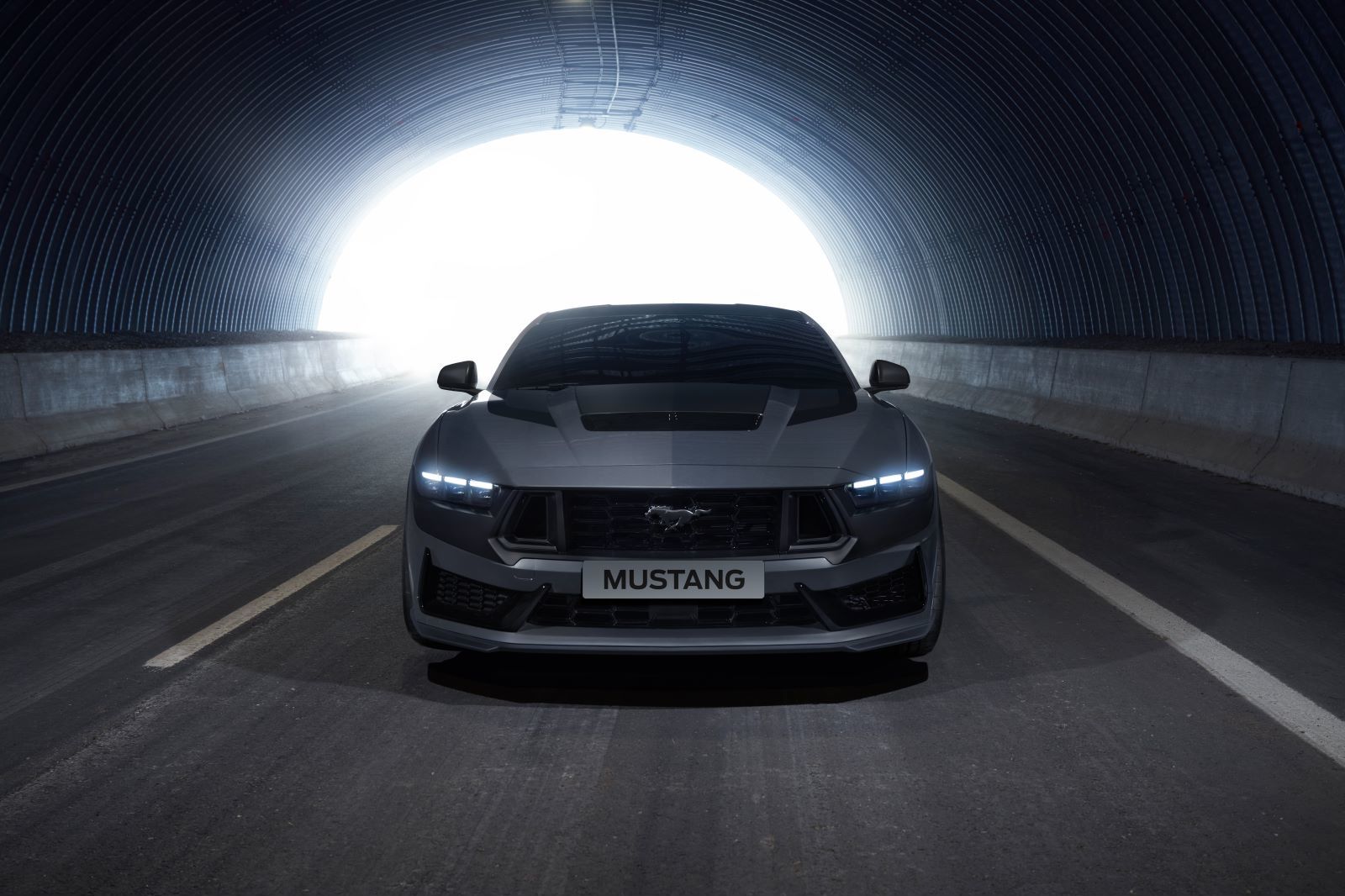 全新福特Mustang Dark Horse中國首秀，獨一無二的5.0升V8自吸動力