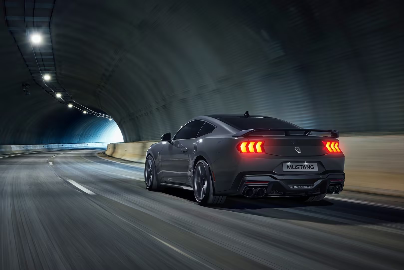 全新福特Mustang Dark Horse中國首秀，獨一無二的5.0升V8自吸動力